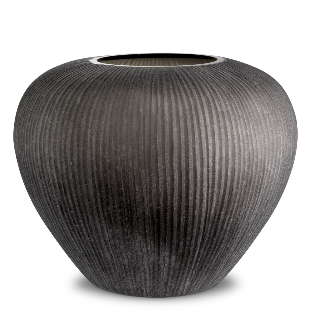 Vase Bayly