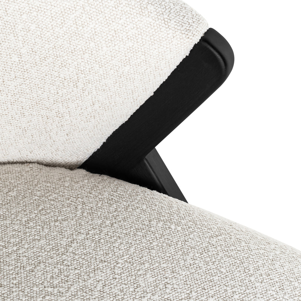 Lounge Stuhl Mia white bouclé