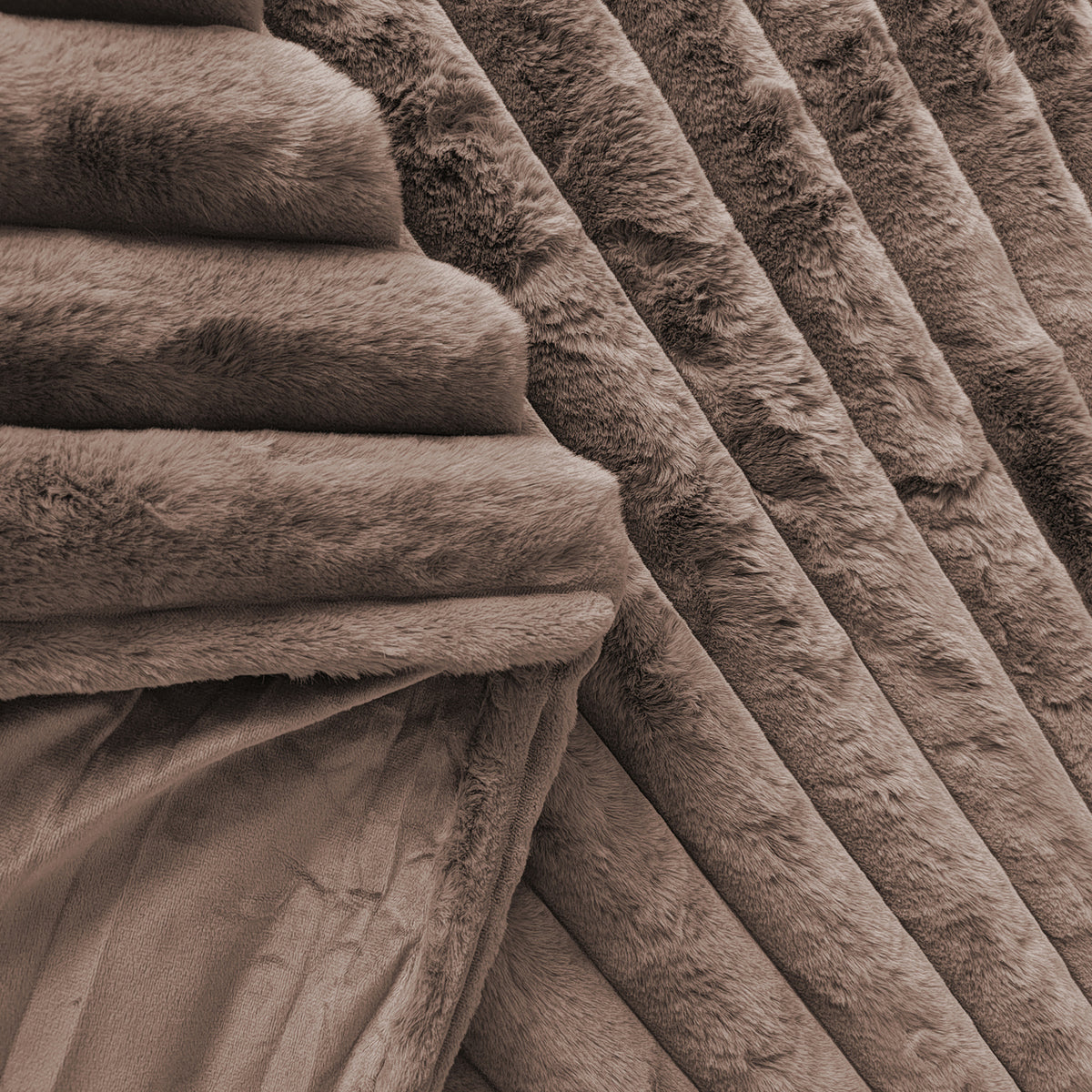 Decke Chic Furenzo taupe 200x300