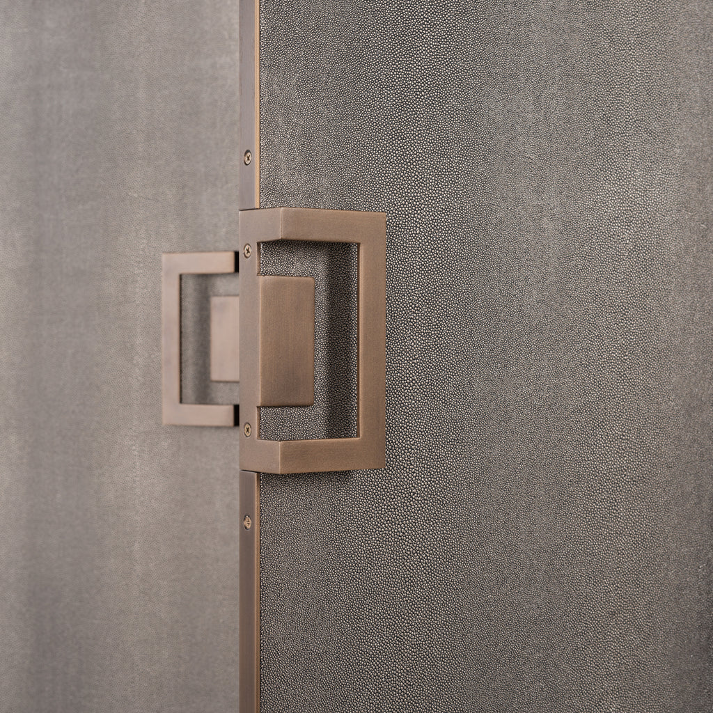 Schrank Bloomville brass shagreen