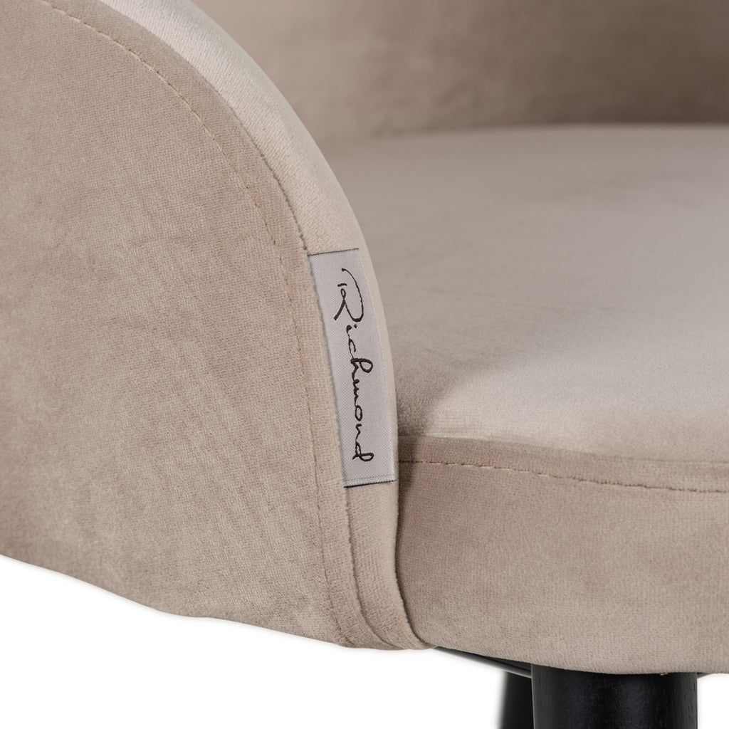 Esszimmerstuhl Twiggy customized fire retardant